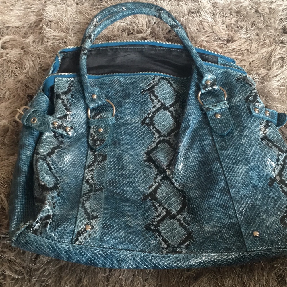 Blue faux snake skin shoulder bag